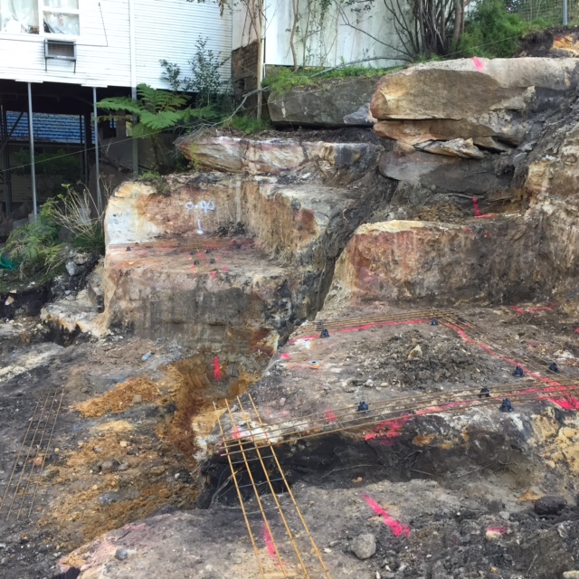 Rock foundation construction in sandstone